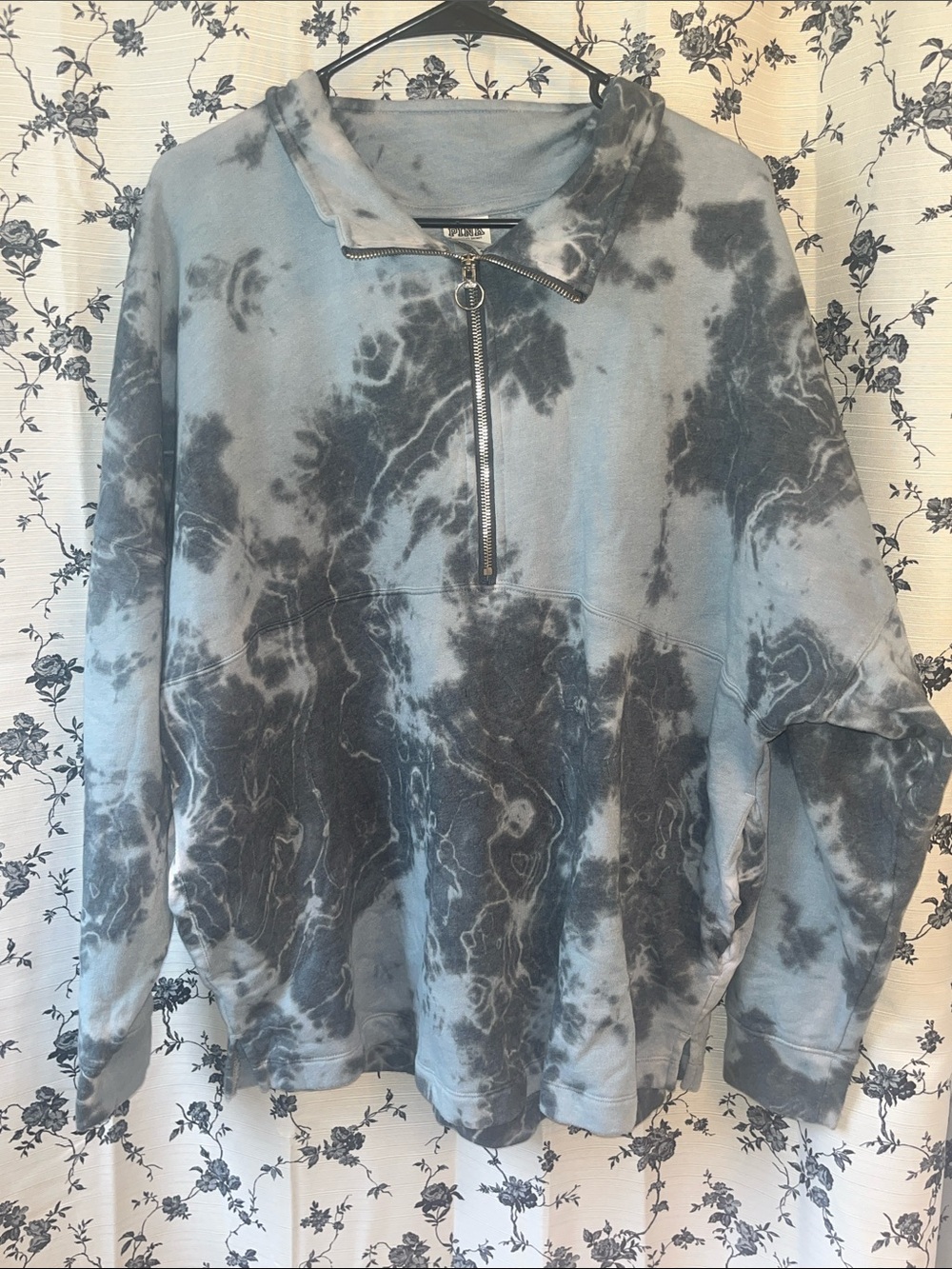 Victorias Secret Pink NWT Varsity Tie Dye Blue Quarter Zip Sweatershirt